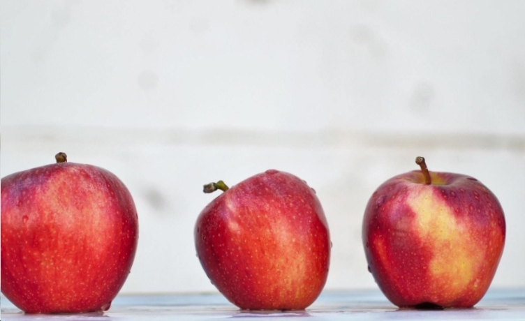 Resources for back to school image apples